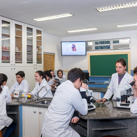 Ensino Fundamental II – Laboratório de Ciências